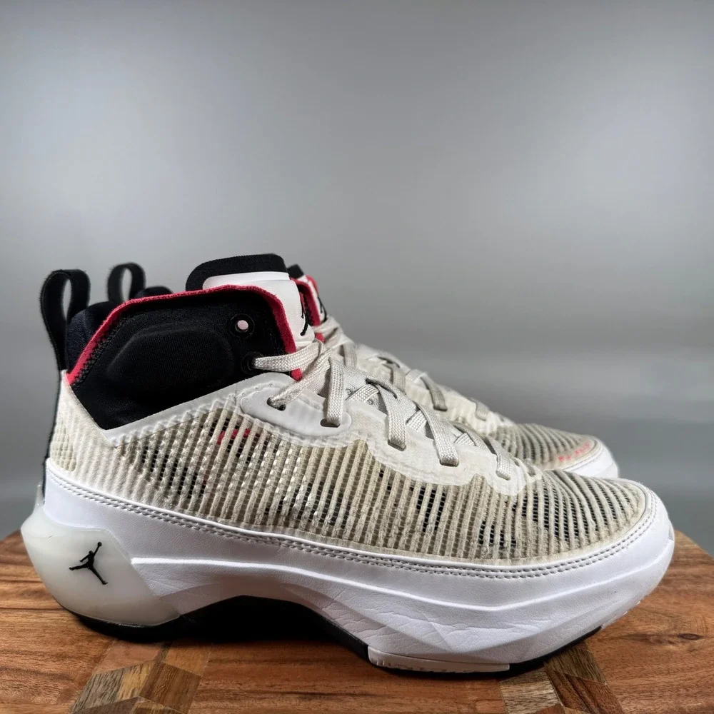 Air‎ Jordan 37 GS White Black Siren Red Basketball Shoes DD7421-100 Kids Size 5Y